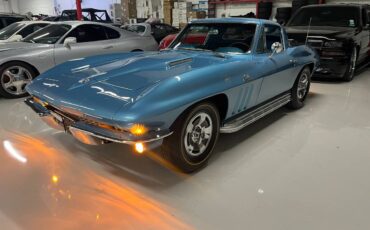 Chevrolet-Corvette-1966-blue-483