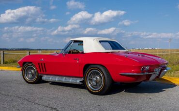 Chevrolet-Corvette-1966-red-21243-16