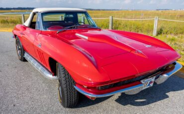 Chevrolet-Corvette-1966-red-21243-19