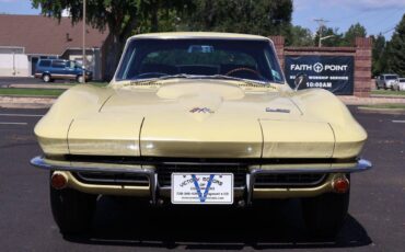 Chevrolet-Corvette-1966-yellow-115427-12