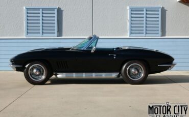 Chevrolet-Corvette-1967-Black-Blue-806-7