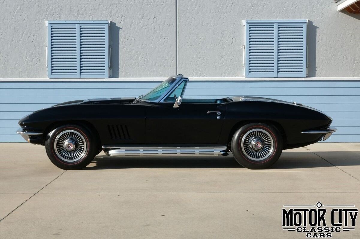 Chevrolet-Corvette-1967-Black-Blue-806-7