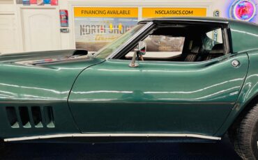 Chevrolet-Corvette-1968-Green-Black-150079-13