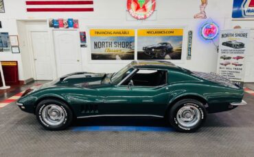 Chevrolet-Corvette-1968-Green-Black-150079-3