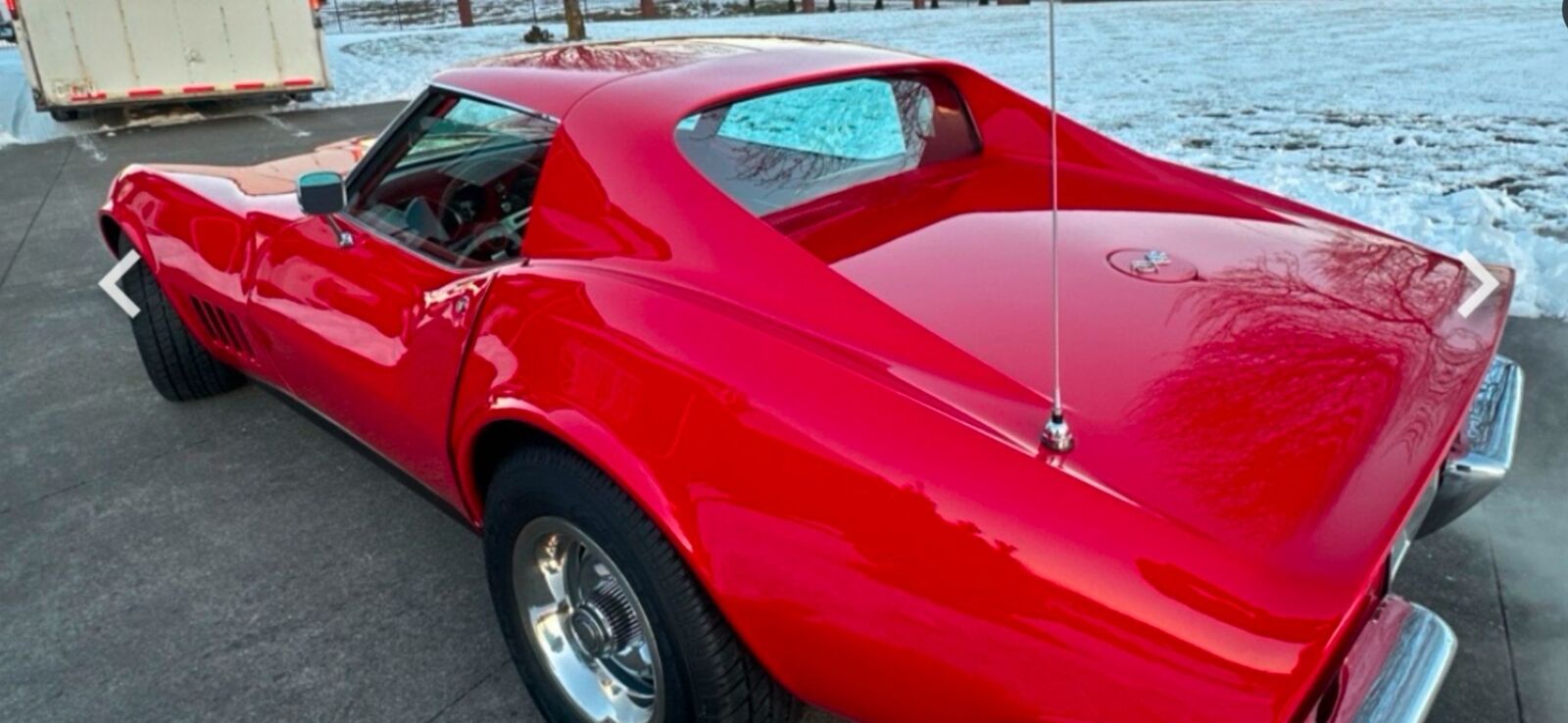 Chevrolet-Corvette-1968-Red-Red-78092-3