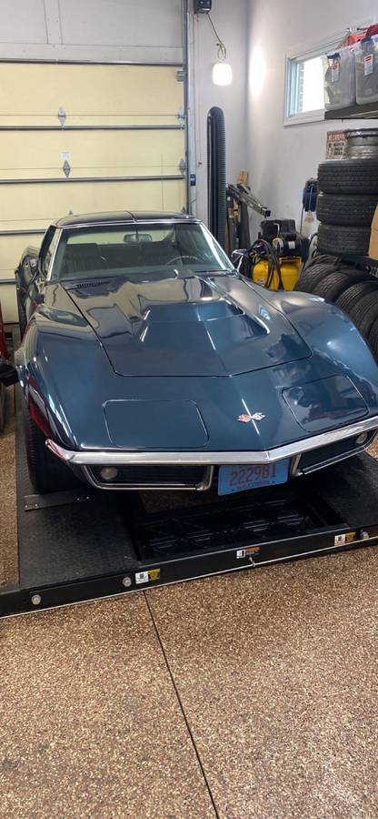 Chevrolet-Corvette-1968-blue-144841-4