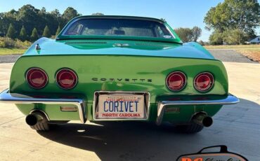 Chevrolet-Corvette-1968-green-160934-15