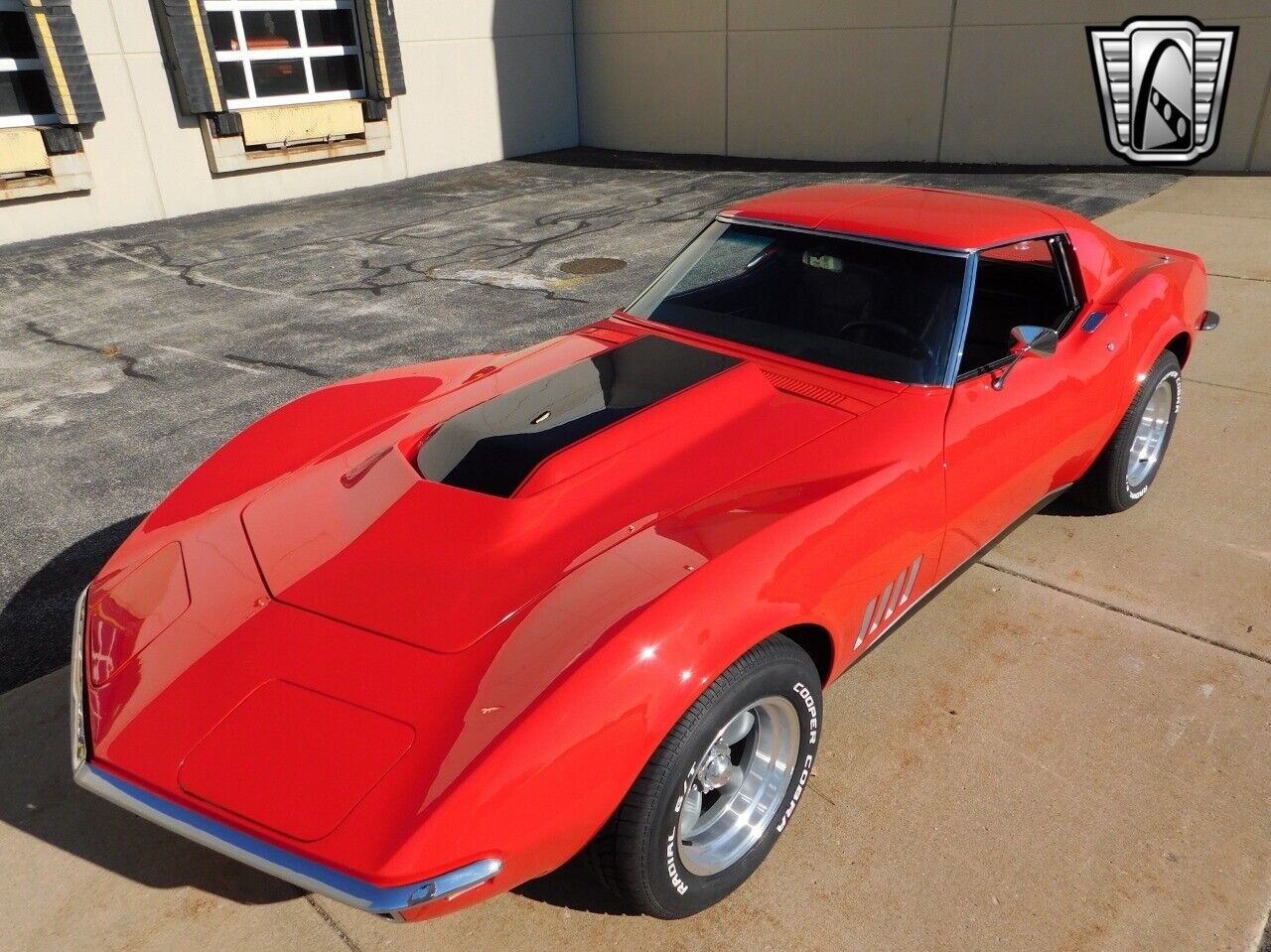 Chevrolet-Corvette-1969-Black-Black-143821-3