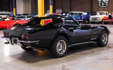 Chevrolet-Corvette-1969-Black-Black-51745-4