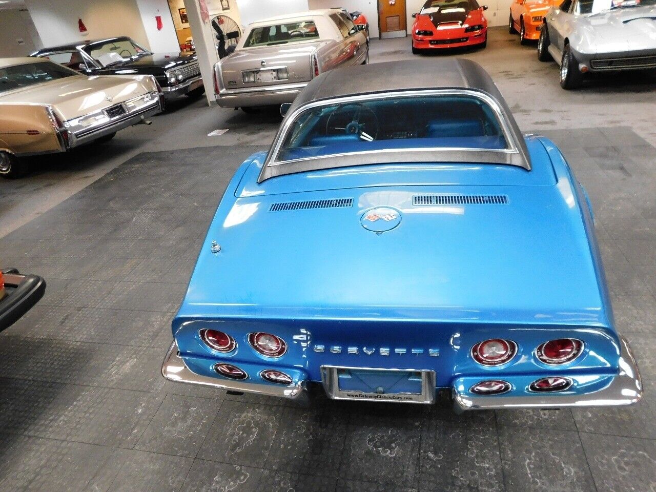 Chevrolet-Corvette-1969-Blue-Blue-55685-3