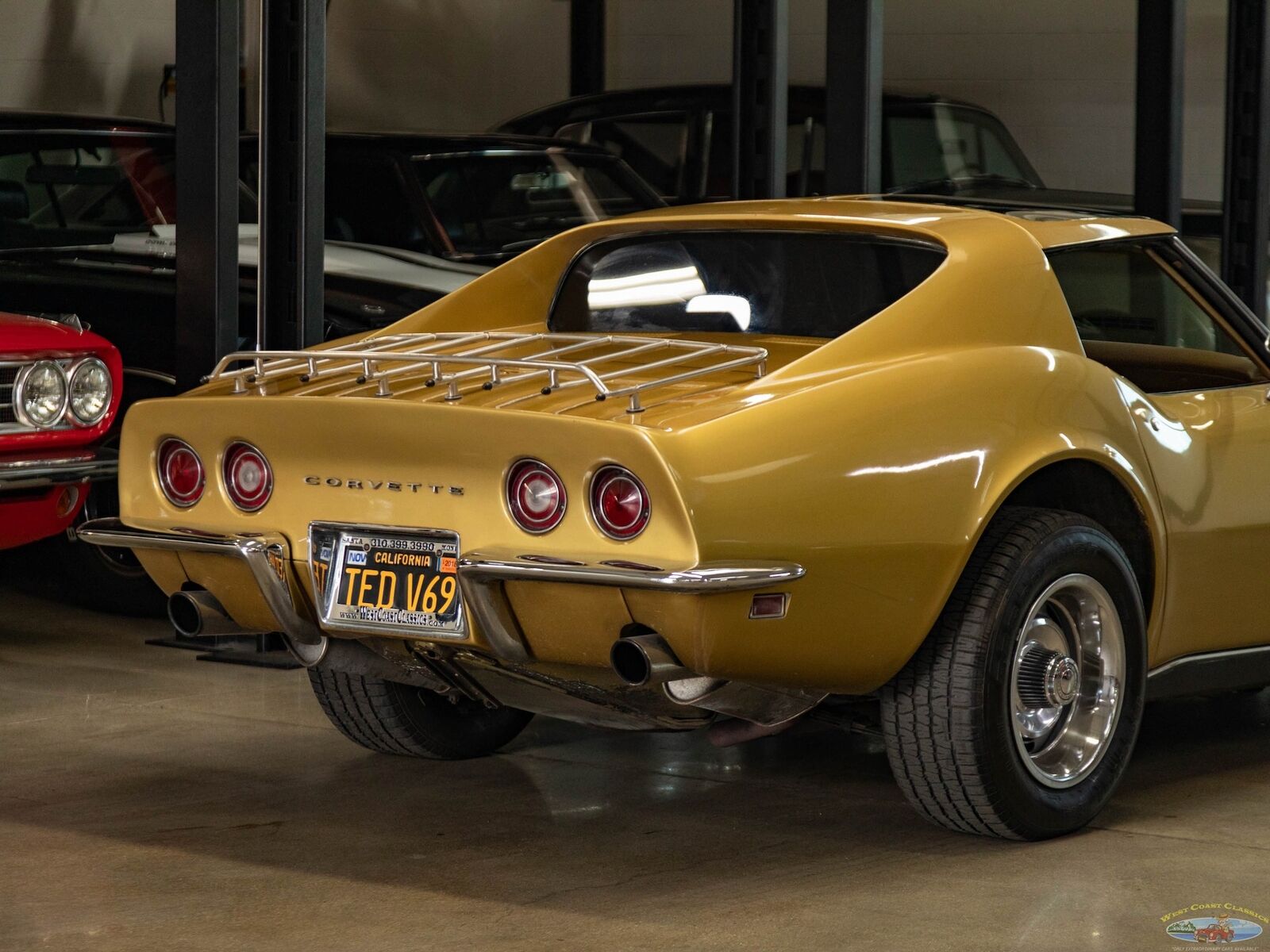 Chevrolet-Corvette-1969-Gold-Tan-56309-27