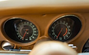 Chevrolet-Corvette-1969-Gold-Tan-56309-37