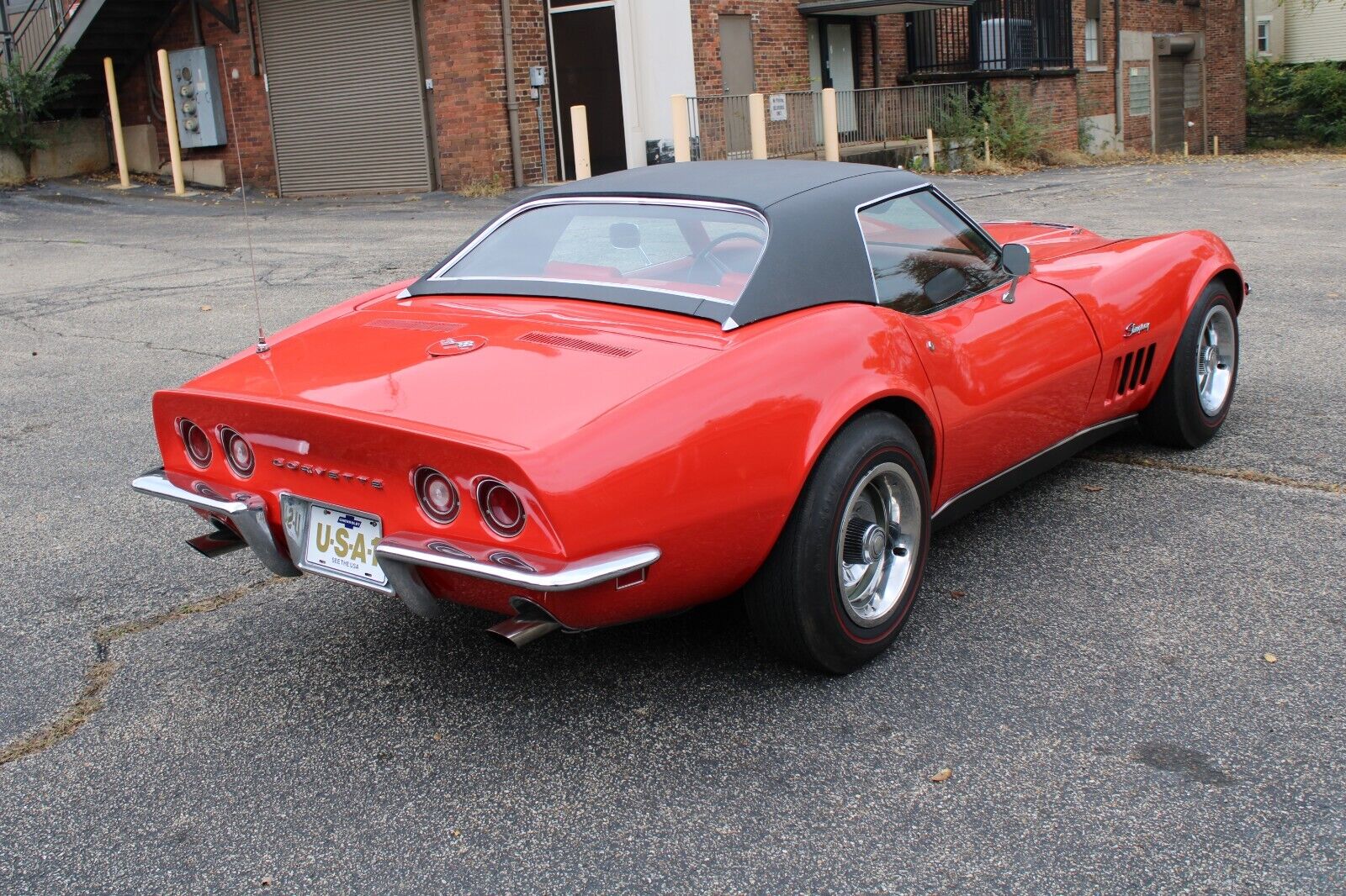 Chevrolet-Corvette-1969-Monza-Red-69556-3