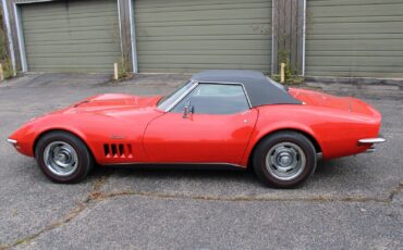 Chevrolet-Corvette-1969-Monza-Red-69556-4