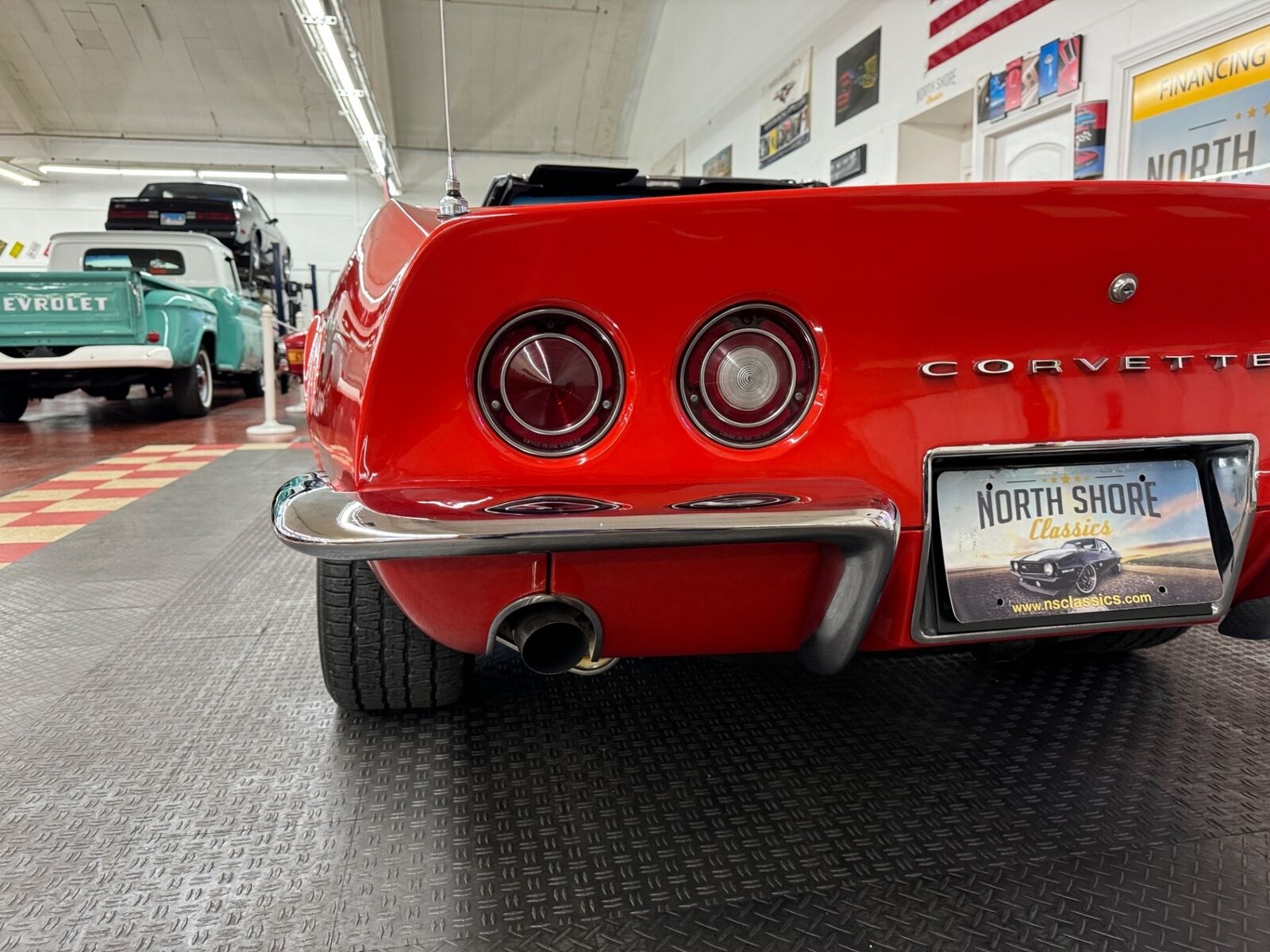 Chevrolet-Corvette-1969-Red-Black-125844-19