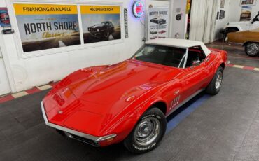 Chevrolet-Corvette-1969-Red-Black-125844-2