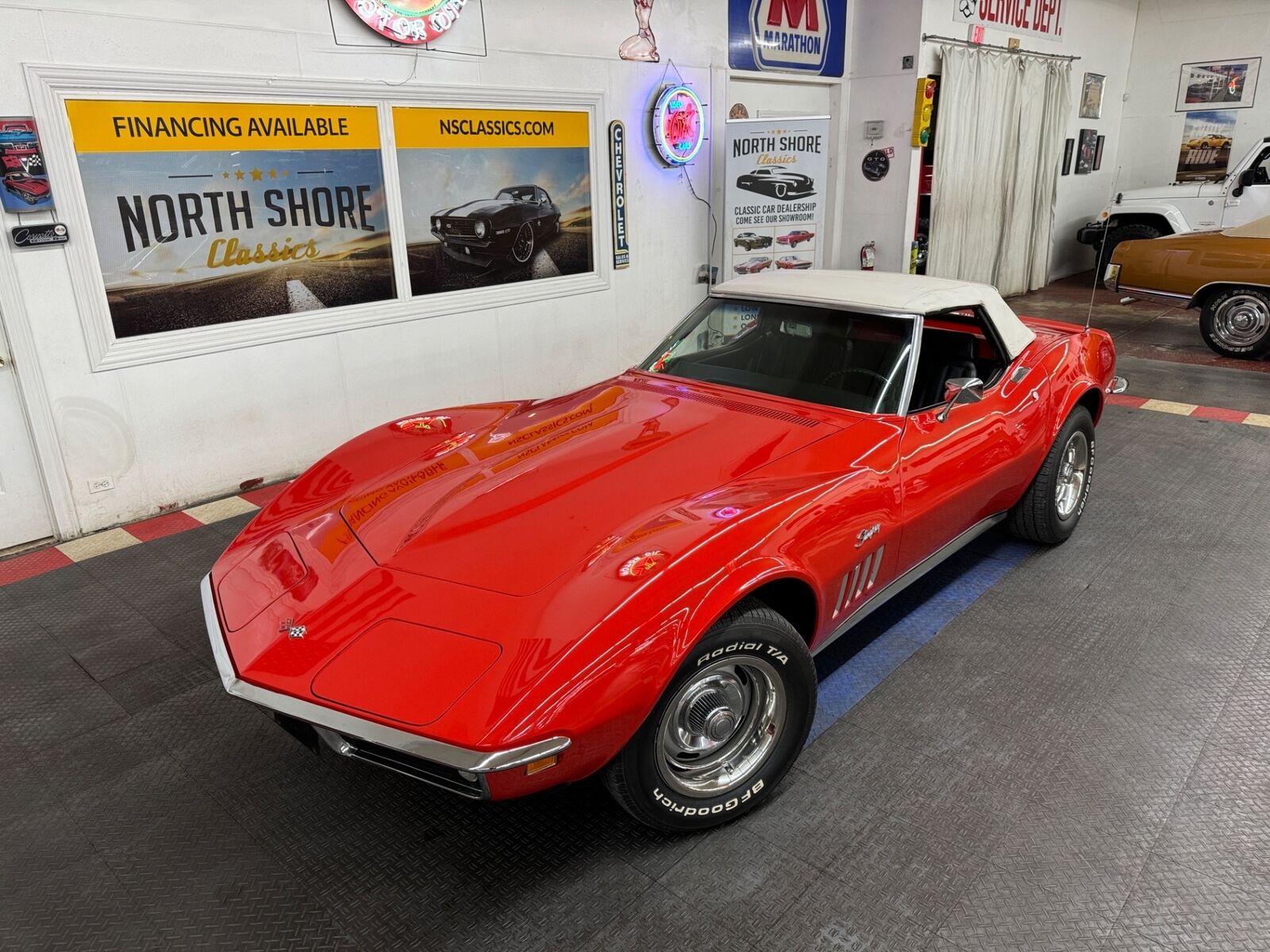 Chevrolet-Corvette-1969-Red-Black-125844-2