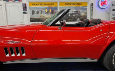 Chevrolet-Corvette-1969-Red-Black-125844-24