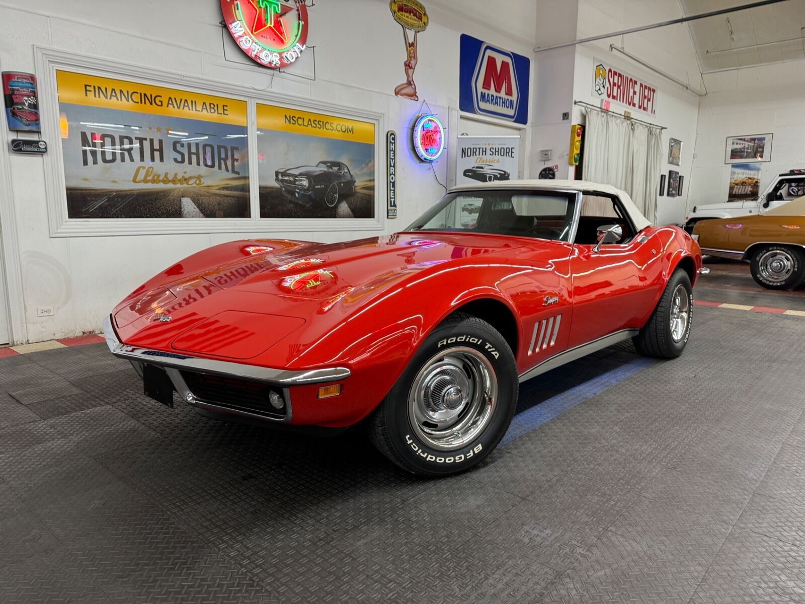 Chevrolet-Corvette-1969-Red-Black-125844-3