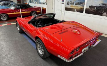 Chevrolet-Corvette-1969-Red-Black-125844-7