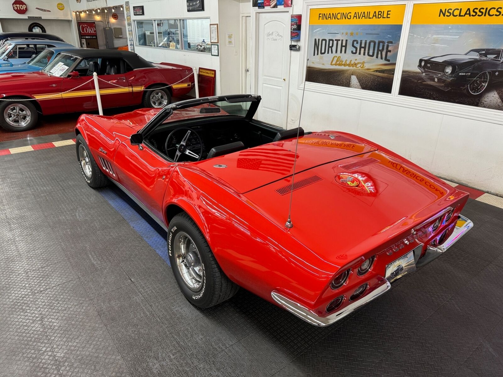 Chevrolet-Corvette-1969-Red-Black-125844-7