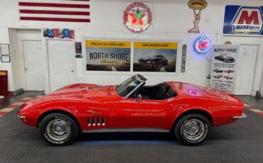 Chevrolet-Corvette-1969-Red-Black-125844-8