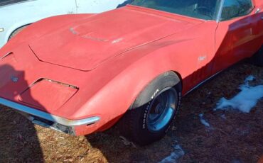 Chevrolet-Corvette-1969-red-1609338-5