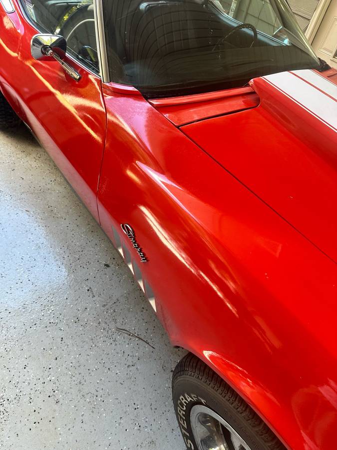 Chevrolet-Corvette-1969-red-198086-3