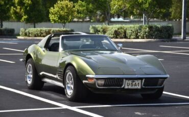 Chevrolet-Corvette-1970-Green-Green-89415-1