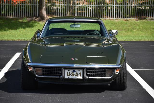 Chevrolet-Corvette-1970-Green-Green-89415-10