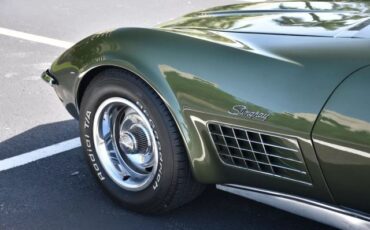 Chevrolet-Corvette-1970-Green-Green-89415-13