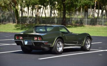 Chevrolet-Corvette-1970-Green-Green-89415-7