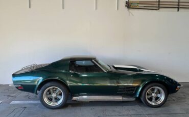 Chevrolet-Corvette-1971-40139-3