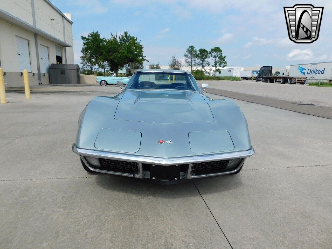 Chevrolet-Corvette-1971-Silver-Blue-85936-2