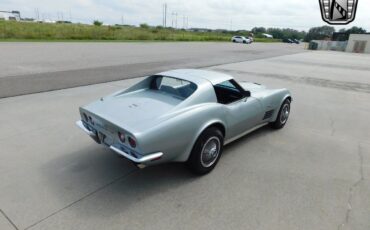 Chevrolet-Corvette-1971-Silver-Blue-85936-6