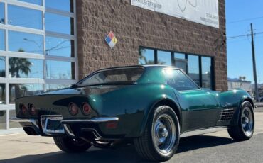 Chevrolet-Corvette-1971-green-86101-3