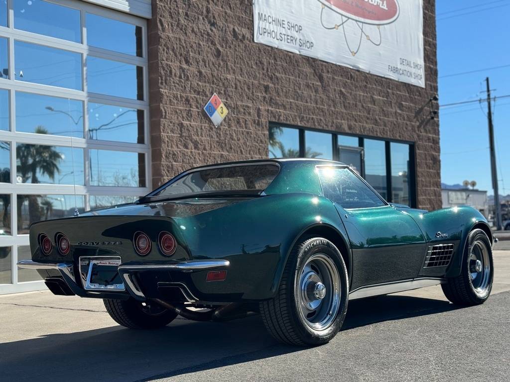 Chevrolet-Corvette-1971-green-86101-3