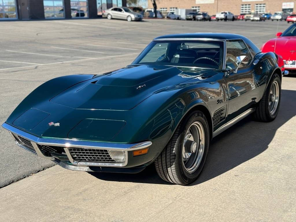 Chevrolet-Corvette-1971-green-86101-8