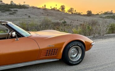 Chevrolet-Corvette-1972-188293-10