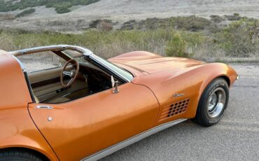 Chevrolet-Corvette-1972-188293-11