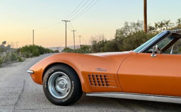 Chevrolet-Corvette-1972-188293-3