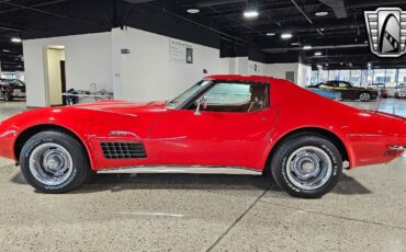 Chevrolet-Corvette-1972-Red-Tan-4973-3