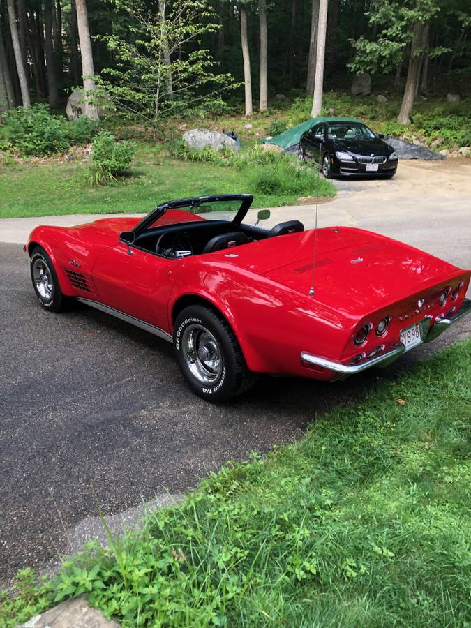 Chevrolet-Corvette-1972-red-117482-1