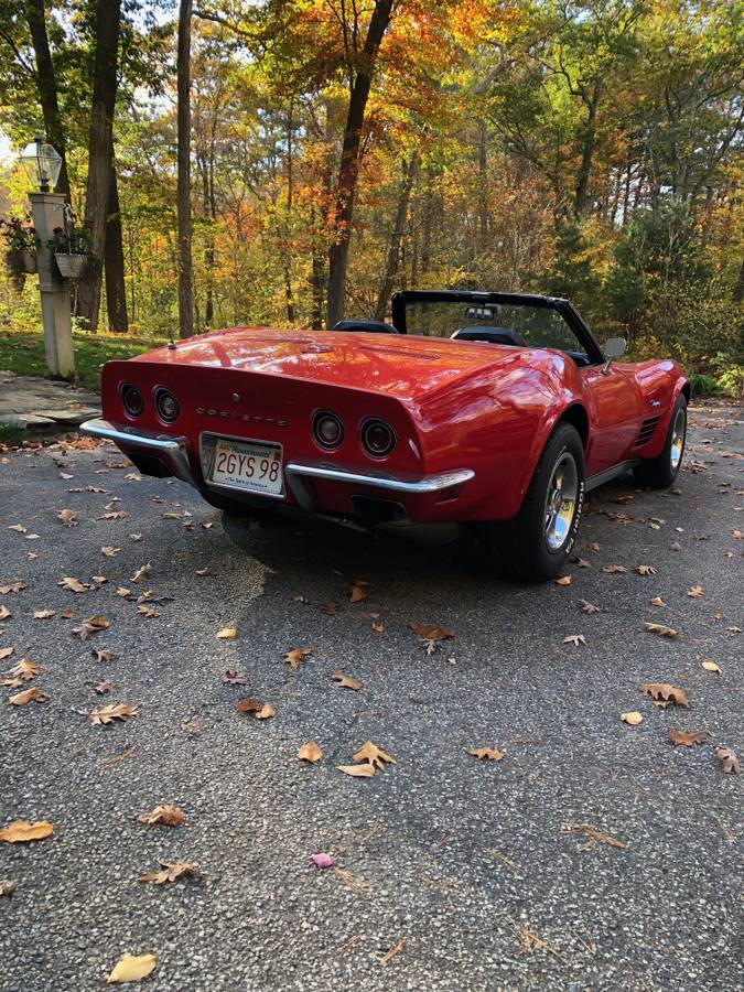 Chevrolet-Corvette-1972-red-117482-10