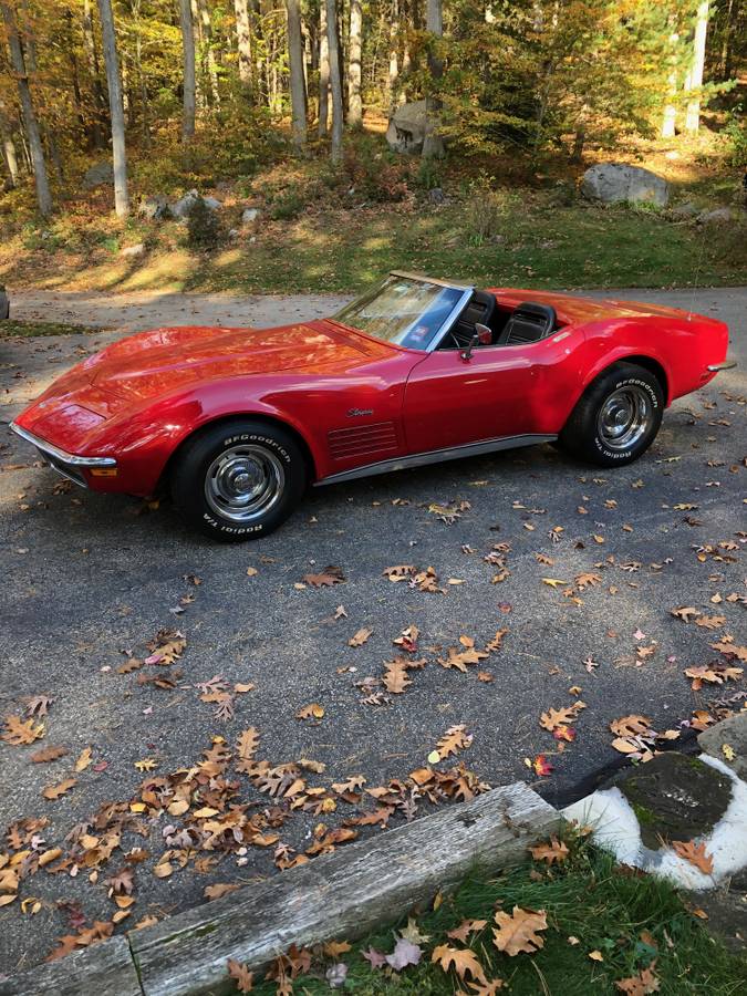 Chevrolet-Corvette-1972-red-117482-2