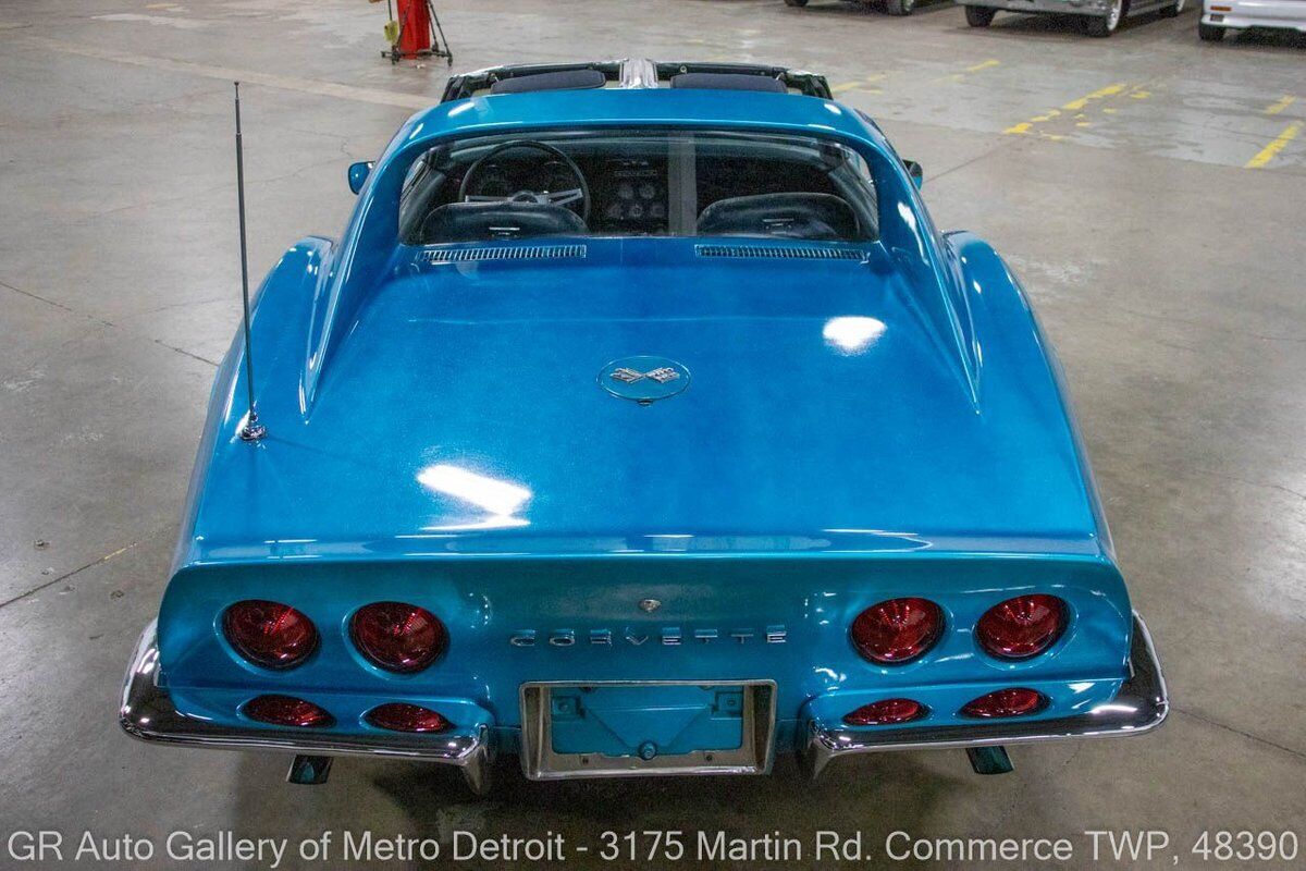 Chevrolet-Corvette-1973-Blue-Blue-155031-4