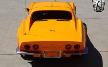 Chevrolet-Corvette-1973-Yellow-Black-147728-11