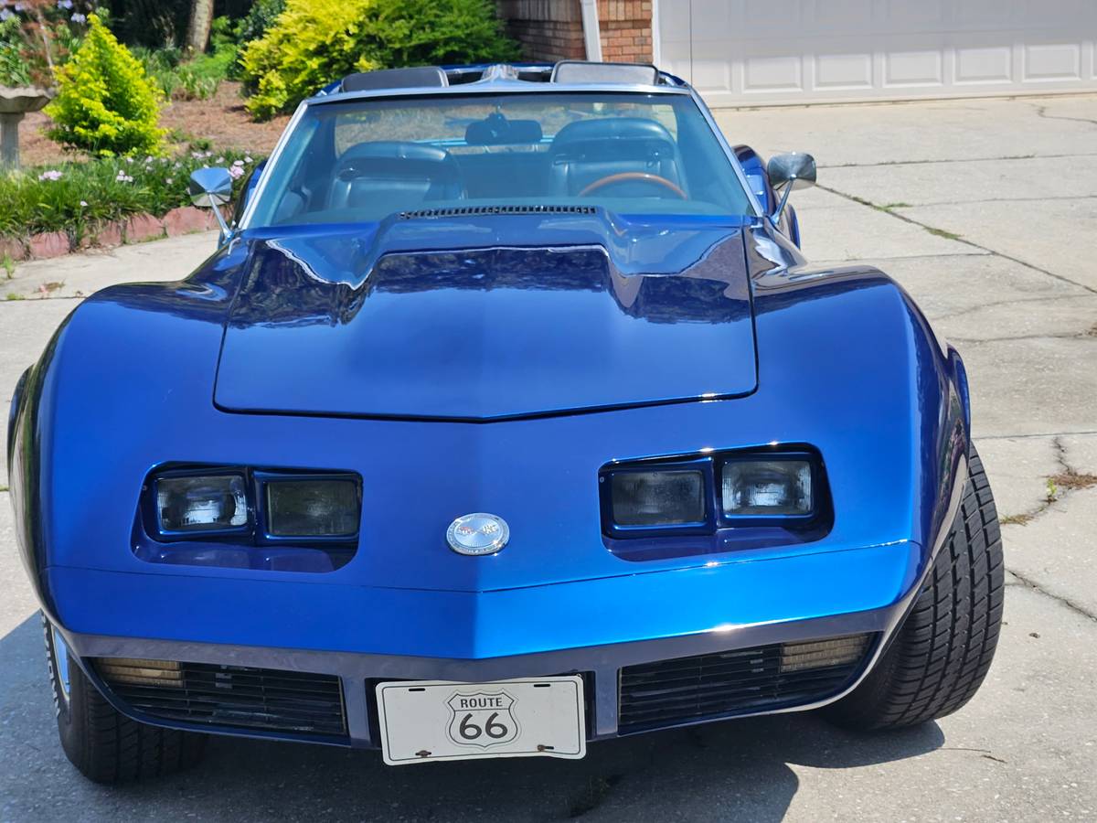 Chevrolet-Corvette-1973-blue-45890-2