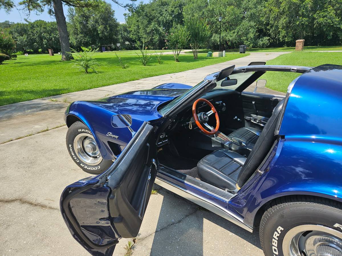 Chevrolet-Corvette-1973-blue-45890-8