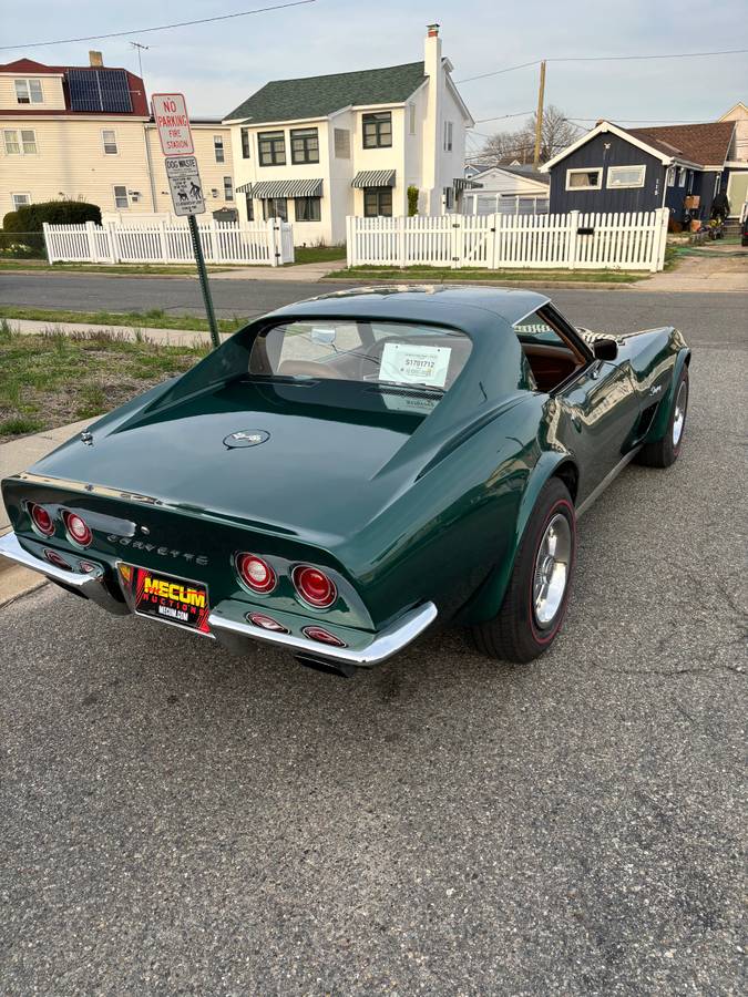 Chevrolet-Corvette-1973-green-99779-5